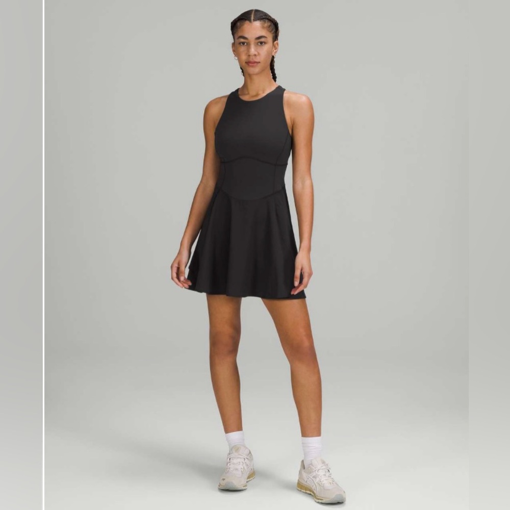 LULULEMON court crush dress size 10